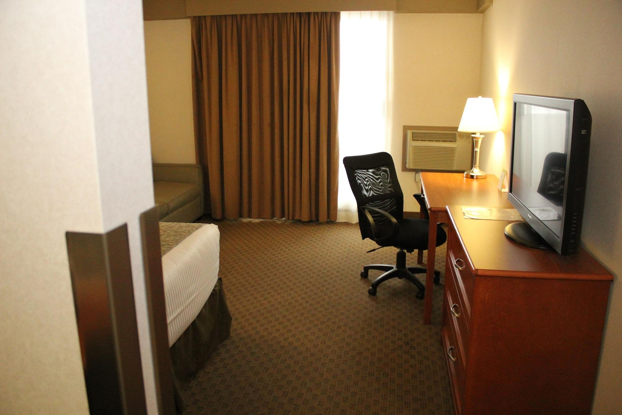 Hotel Ramada By Wyndham Edmonton South Exteriér fotografie